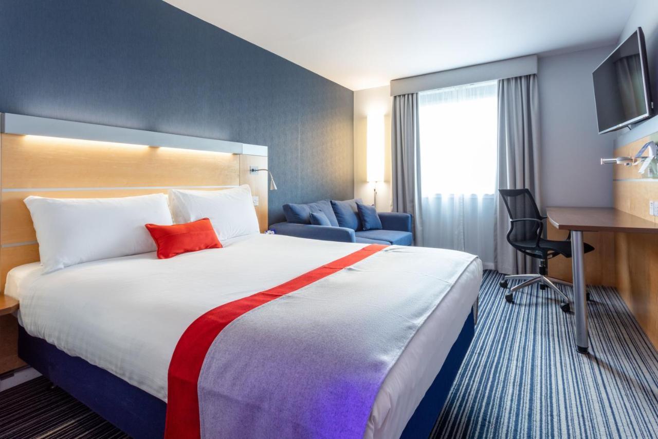 Holiday Inn Express Dunfermline By Ihg Zewnętrze zdjęcie