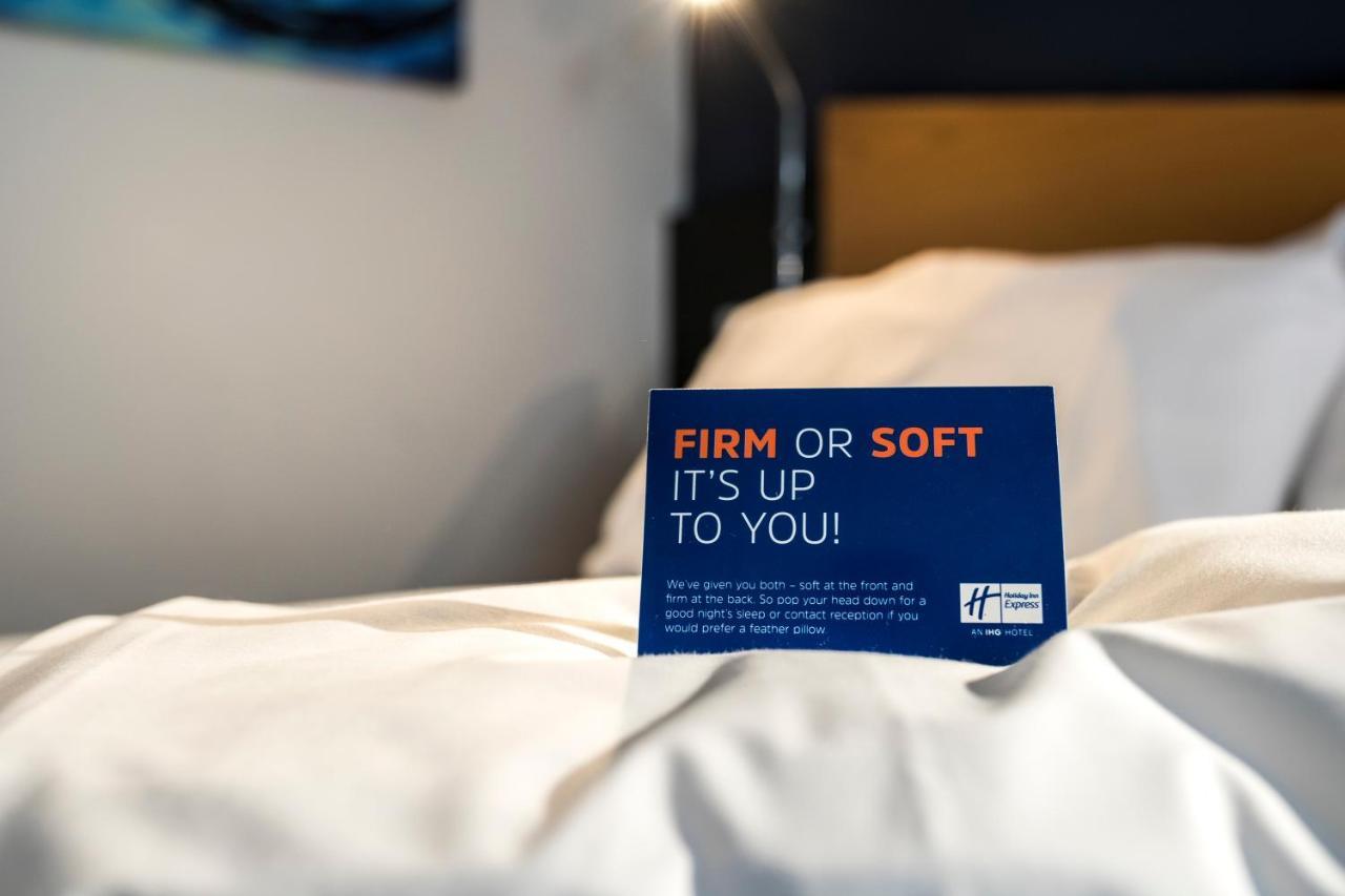 Holiday Inn Express Dunfermline By Ihg Zewnętrze zdjęcie