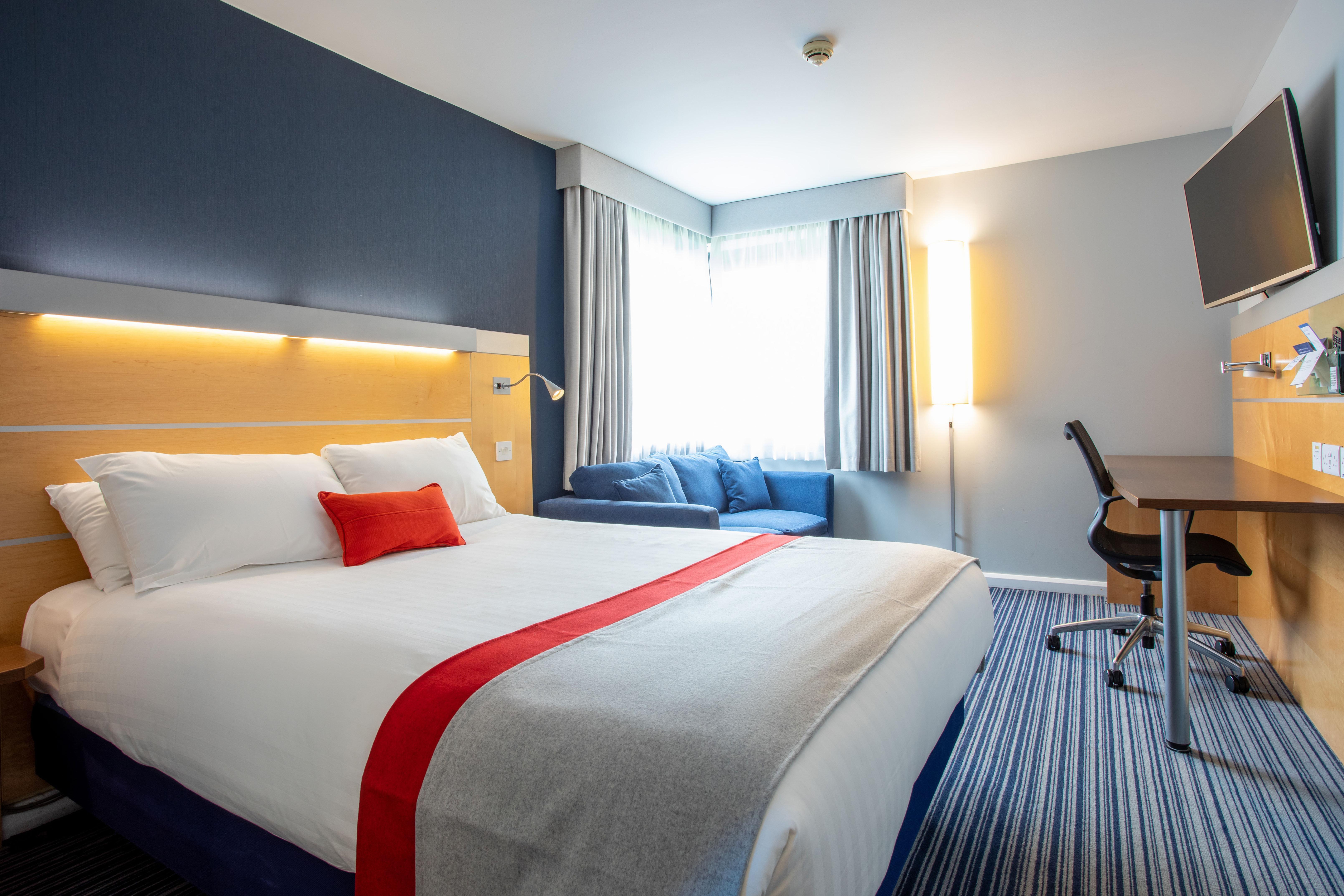 Holiday Inn Express Dunfermline By Ihg Zewnętrze zdjęcie