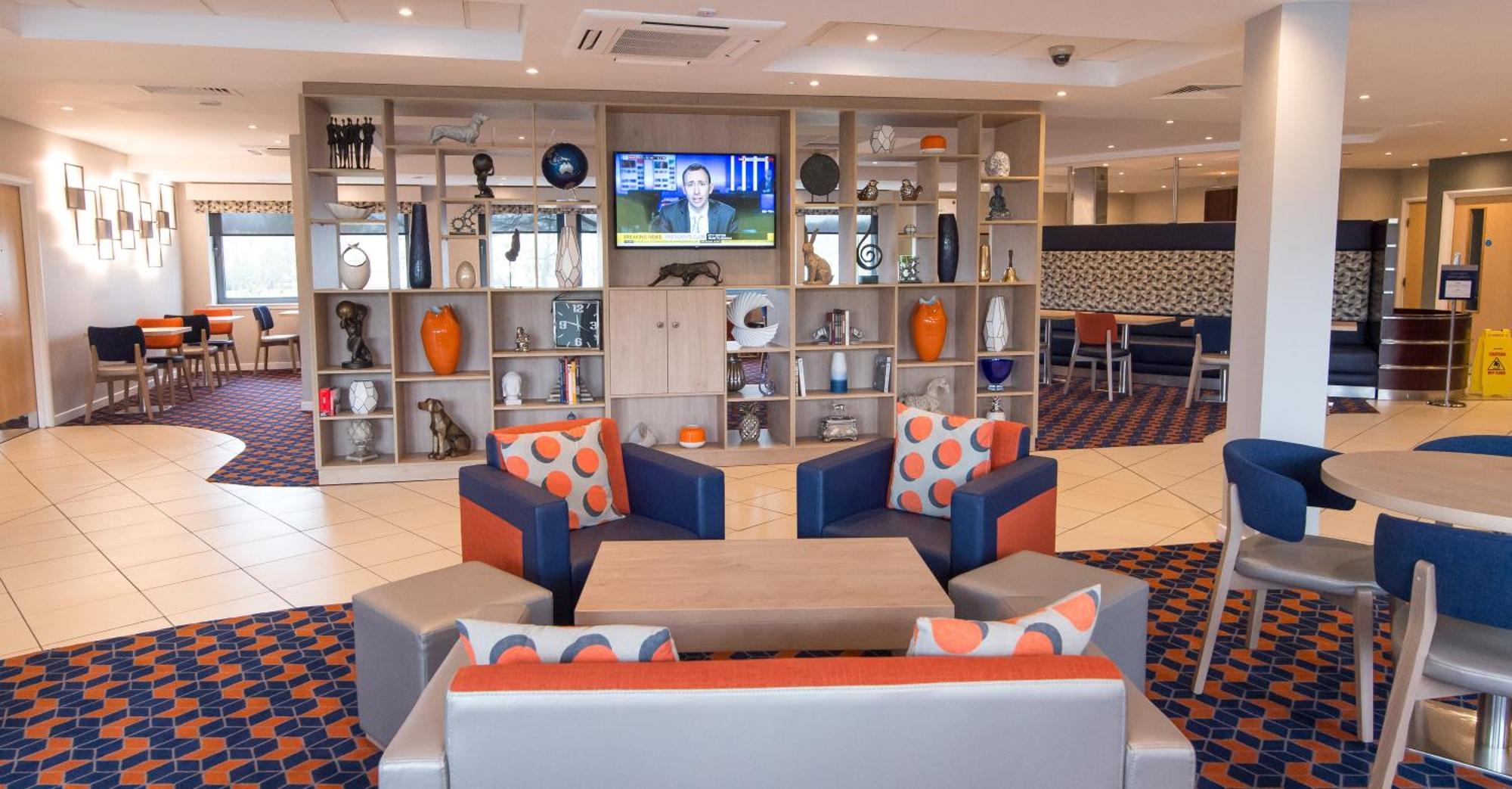 Holiday Inn Express Dunfermline By Ihg Zewnętrze zdjęcie