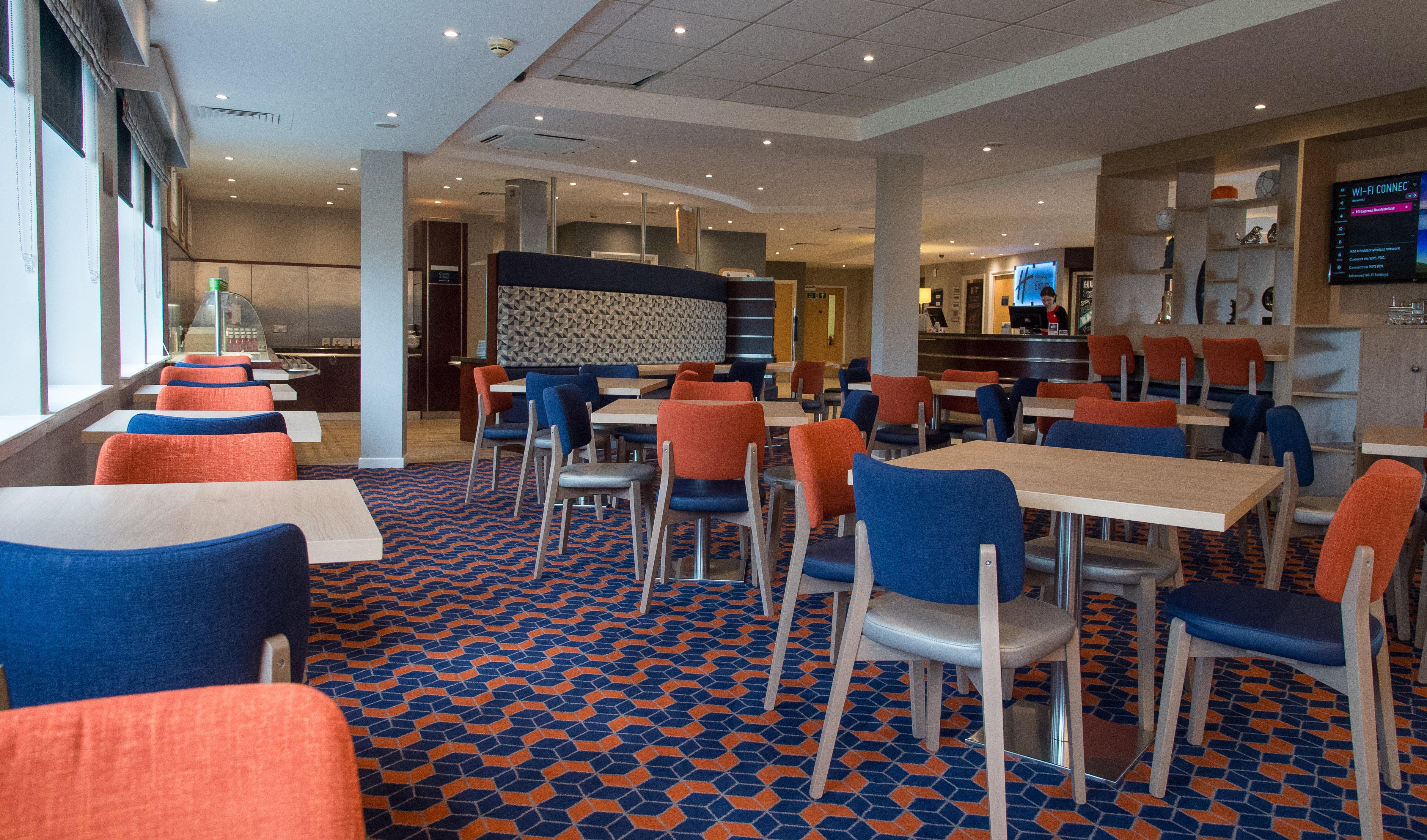 Holiday Inn Express Dunfermline By Ihg Zewnętrze zdjęcie