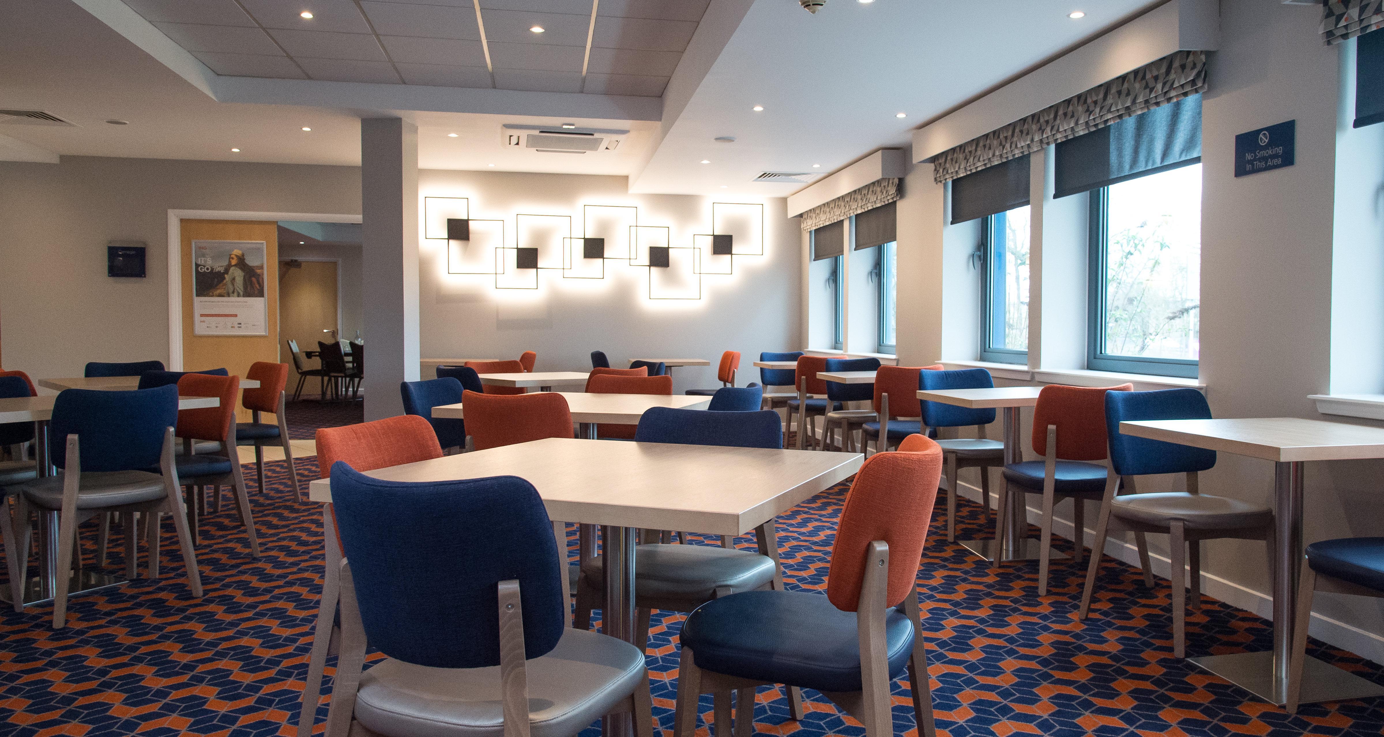 Holiday Inn Express Dunfermline By Ihg Zewnętrze zdjęcie