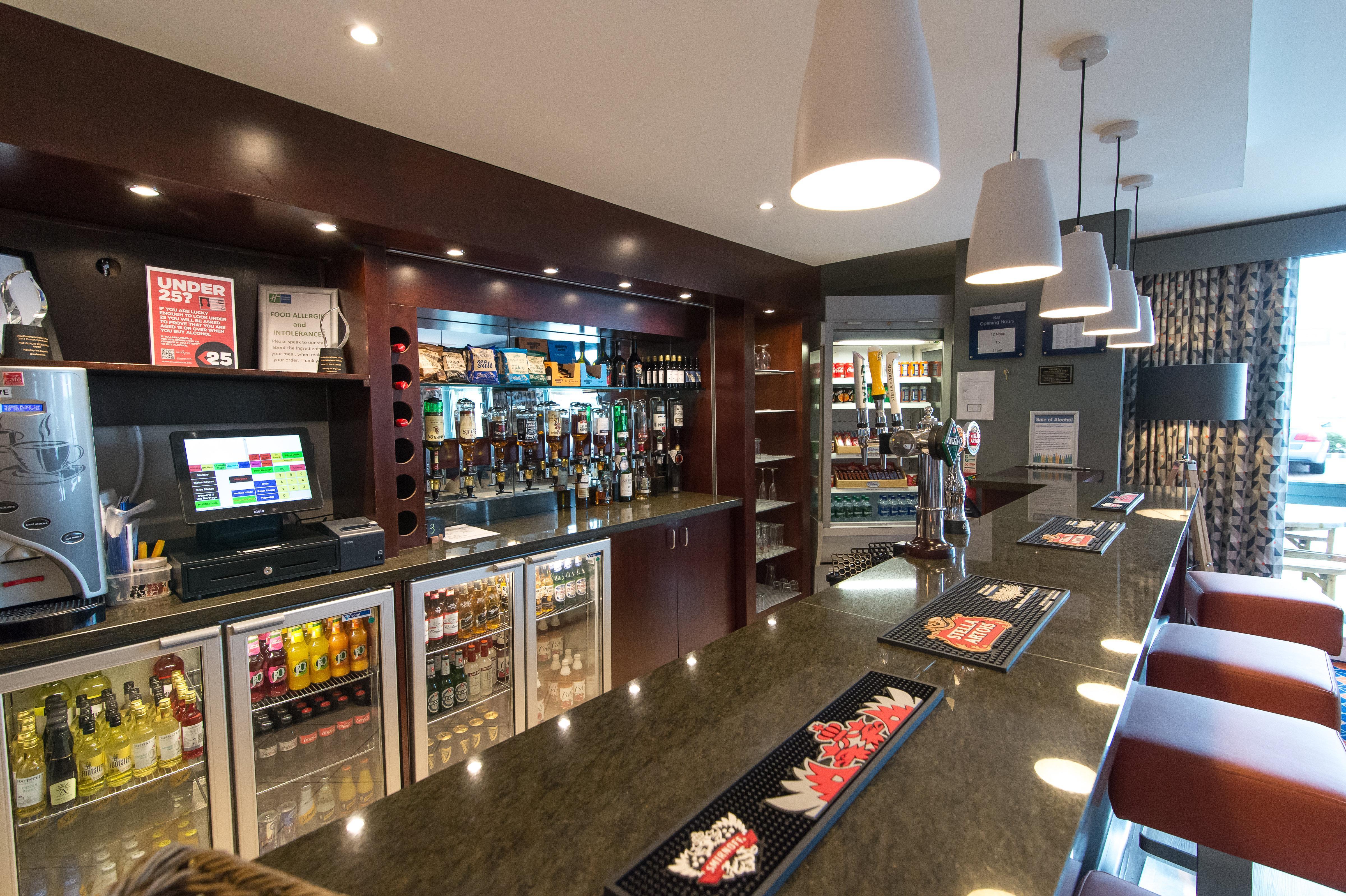 Holiday Inn Express Dunfermline By Ihg Zewnętrze zdjęcie