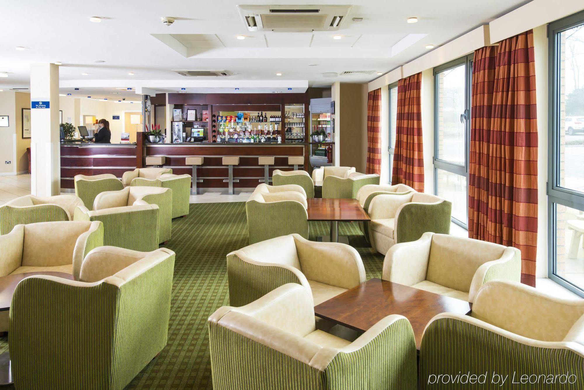 Holiday Inn Express Dunfermline By Ihg Zewnętrze zdjęcie